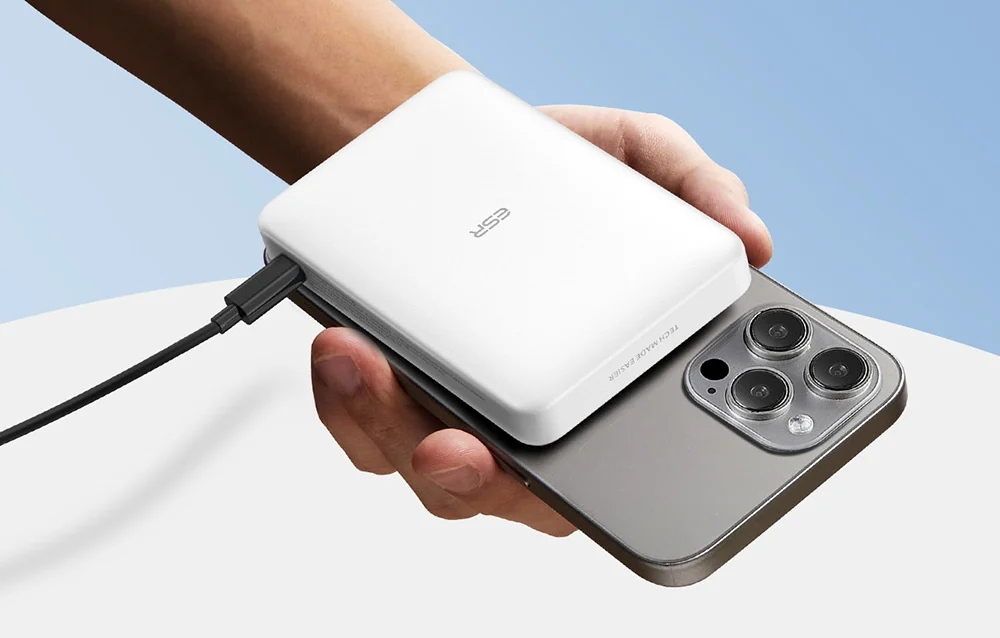 ESR Qi2 MagSlim magnetiga akupank 10000 mAh